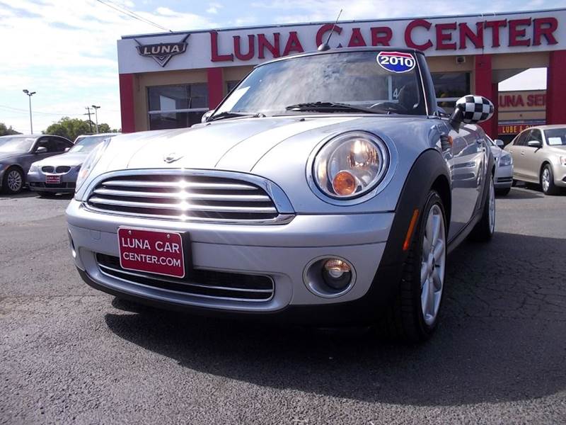 2010 MINI Cooper for sale at LUNA CAR CENTER in San Antonio TX