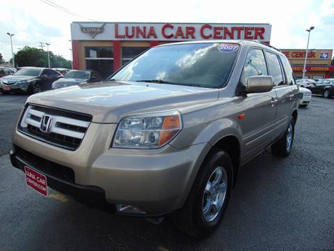 2007 Honda Pilot for sale at LUNA CAR CENTER in San Antonio TX