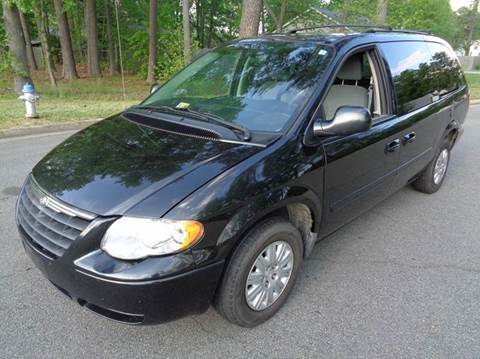 2007 Chrysler Town and Country for sale at Liberty Motors in Chesapeake VA