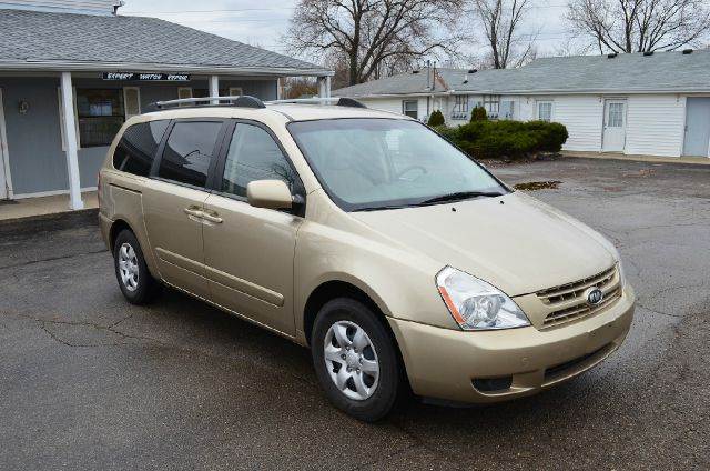 2008 Kia Sedona for sale at West Chester Autos in Hamilton OH