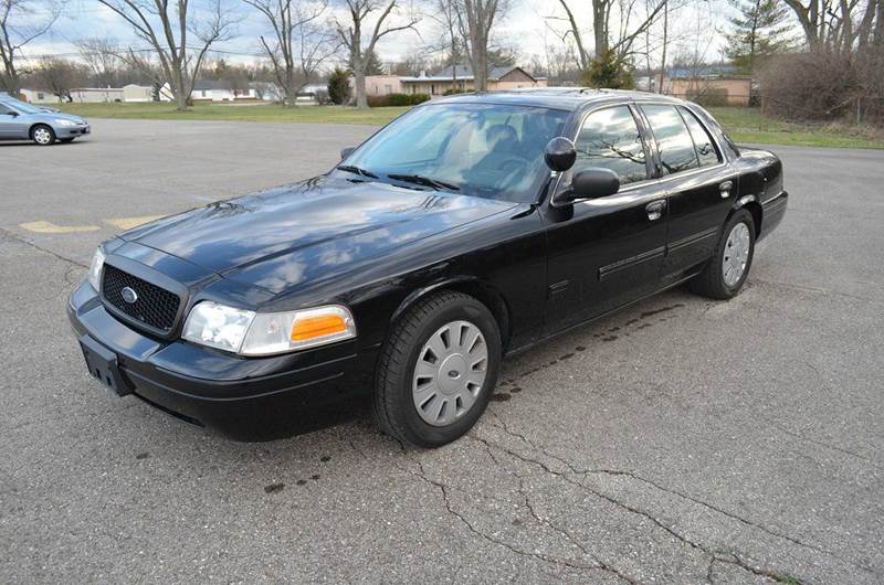 2010 Ford Crown Victoria for sale at West Chester Autos in Hamilton OH