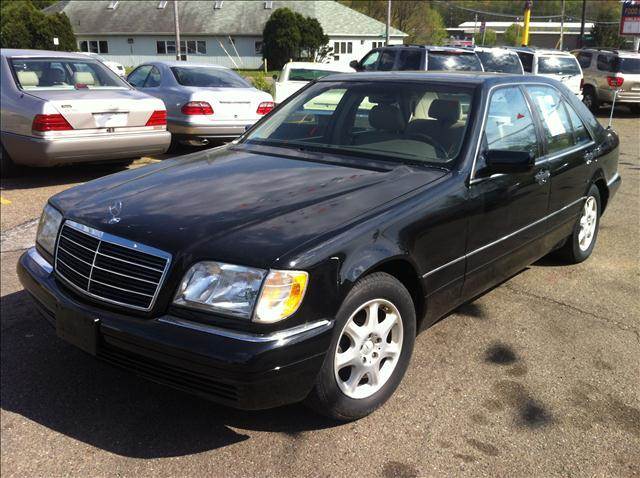 1997 Mercedes-Benz S-Class S 320's photo