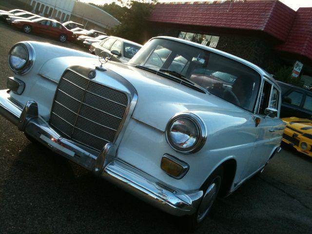 1965 Mercedes-Benz 190-Class