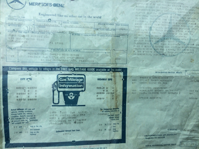 1989 Mercedes-Benz 260-Class