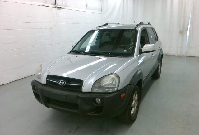 2005 Hyundai Tucson for sale at KB Auto Mall LLC in Akron OH