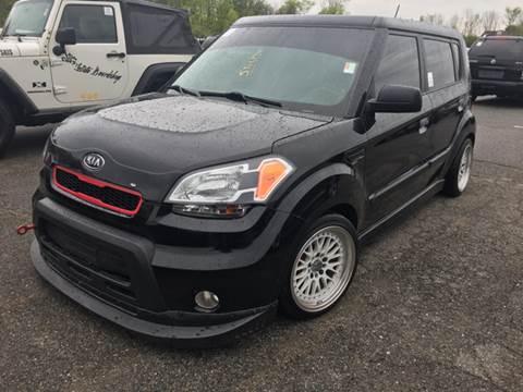 2010 Kia Soul for sale at KB Auto Mall LLC in Akron OH
