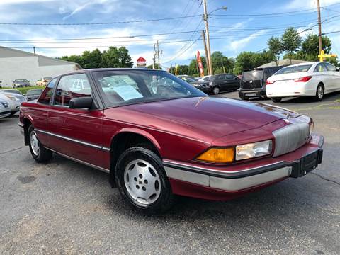 1990 Buick Regal for sale at KB Auto Mall LLC in Akron OH