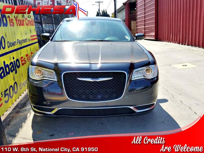 2015 Chrysler 300 for sale at Hunt Auto Sales in National City CA