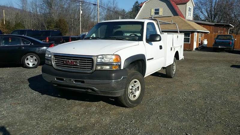 2002 GMC Sierra 2500HD for sale at Nesters Autoworks in Bally PA