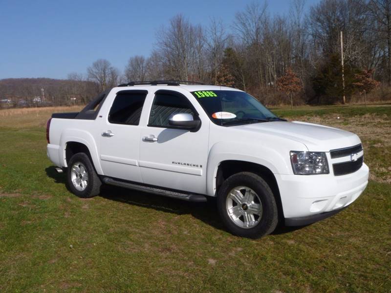 2008 Chevrolet Avalanche for sale at Nesters Autoworks in Bally PA
