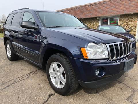 2006 Jeep Grand Cherokee for sale at Approved Motors in Dillonvale OH