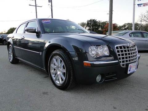 2007 Chrysler 300 for sale at I-80 Auto Sales in Hazel Crest IL
