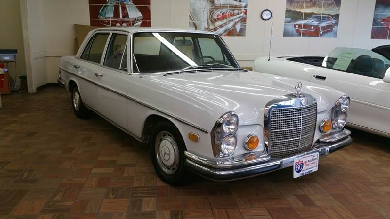 1972 Mercedes-Benz 280-Class for sale at I-80 Auto Sales in Hazel Crest IL