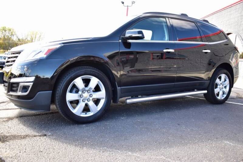 2016 Chevrolet Traverse LT (image 23)