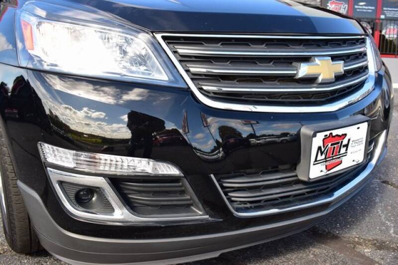 2016 Chevrolet Traverse LT (image 25)