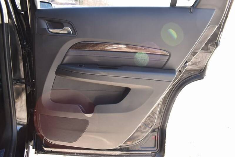 2016 GMC Terrain Denali (image 38)