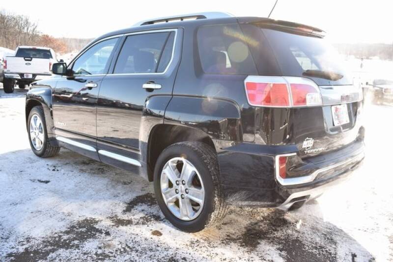 2016 GMC Terrain Denali (image 16)