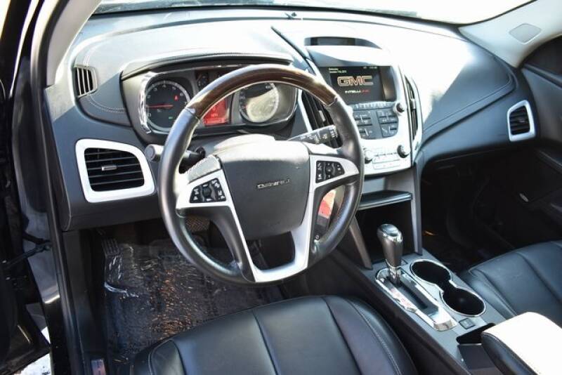 2016 GMC Terrain Denali (image 24)