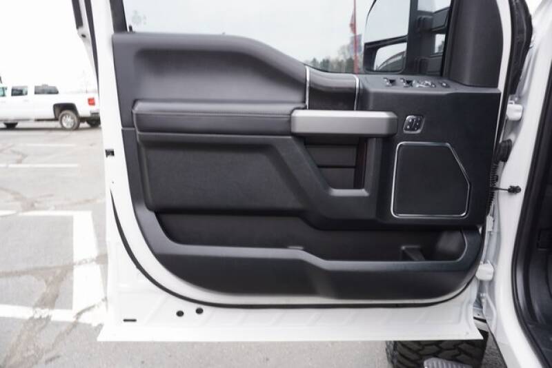2018 Ford F-250 Super Duty (image 50)