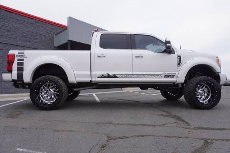 2018 Ford F-250 Super Duty (image 18)