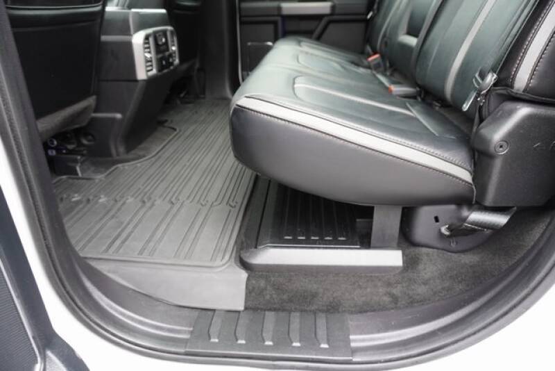 2018 Ford F-250 Super Duty (image 61)