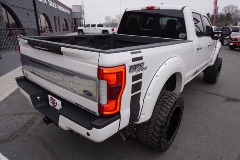 2018 Ford F-250 Super Duty (image 29)