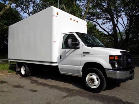 2015 Ford Econoline Commercial Cutaway for sale at RT 130 Motors in Burlington NJ