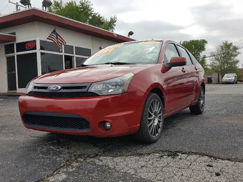 2010 Ford Focus for sale at Global Auto Sales in Hazel Park MI