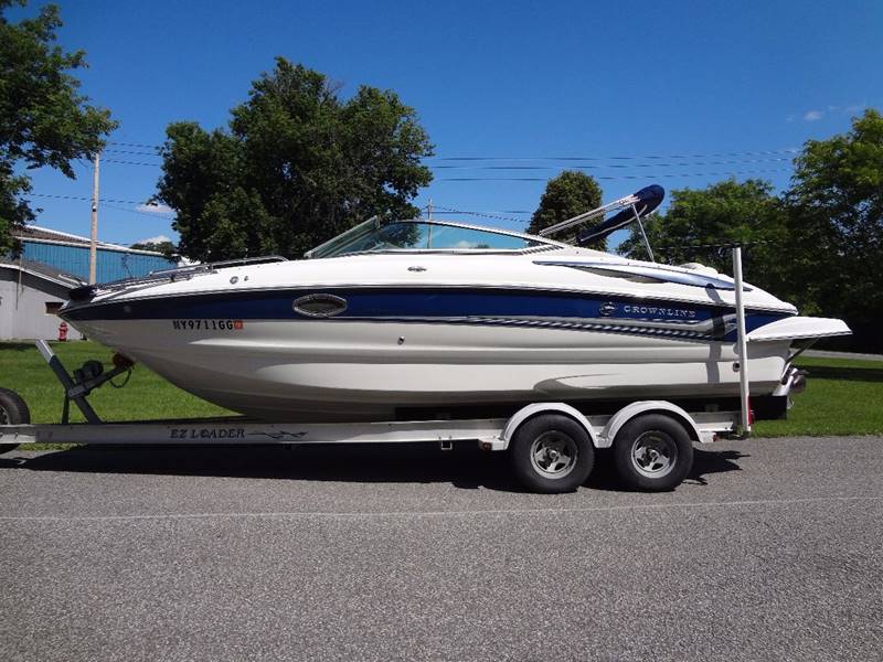 2007 CROWNLINE 240EX DECK BOAT OPEN BOW for sale at Celtic Cycles in Voorheesville NY