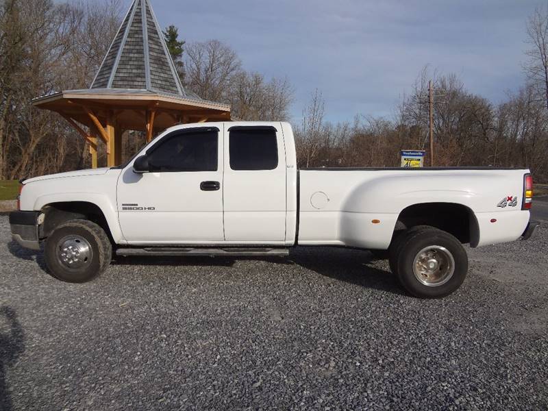 2004 Chevrolet Silverado 3500 for sale at Celtic Cycles in Voorheesville NY