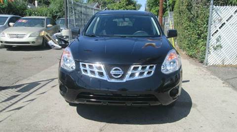 2011 Nissan Rogue for sale at Queen Auto Sales in Denver CO