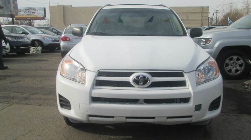 2012 Toyota RAV4 for sale at Queen Auto Sales in Denver CO
