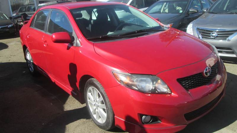 2010 Toyota Corolla for sale at Queen Auto Sales in Denver CO