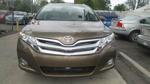 2013 Toyota Venza for sale at Queen Auto Sales in Denver CO