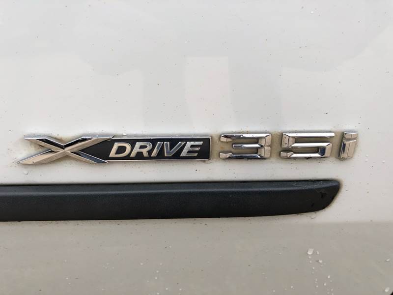2011 BMW X5 xDrive35i (image 28)