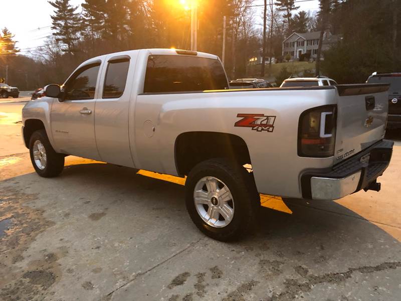 2010 Chevrolet Silverado 1500 LTZ (image 8)