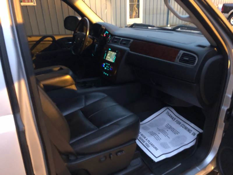 2010 Chevrolet Silverado 1500 LTZ (image 23)