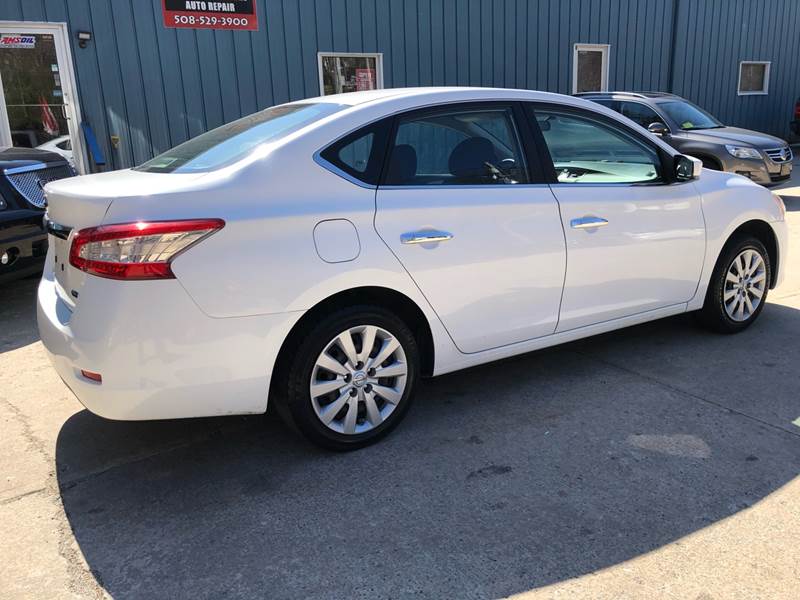 2014 Nissan Sentra SV (image 6)