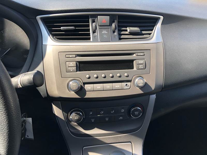 2014 Nissan Sentra SV (image 12)