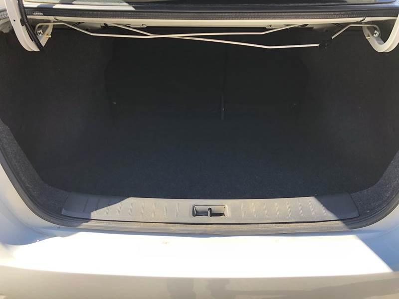 2014 Nissan Sentra SV (image 21)