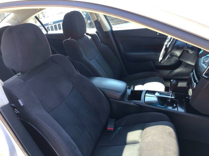 2011 Nissan Maxima 3.5 S (image 24)