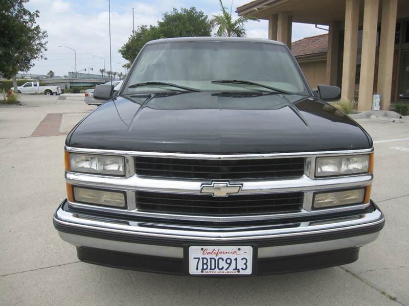 1999 Chevrolet Suburban C1500 LT 4dr SUV In Anaheim CA Auto Hub Inc.
