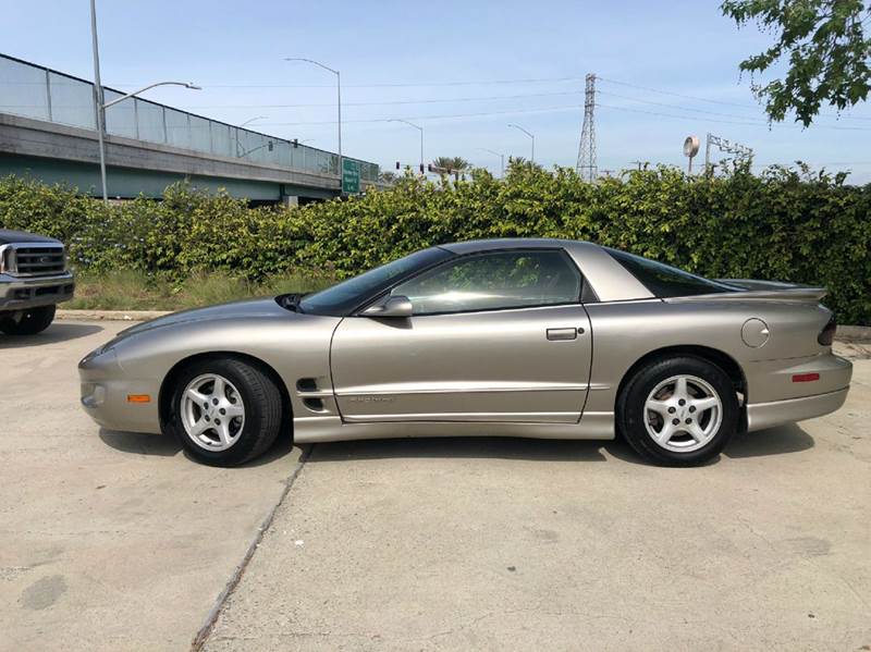 Pontiac 2001 firebird