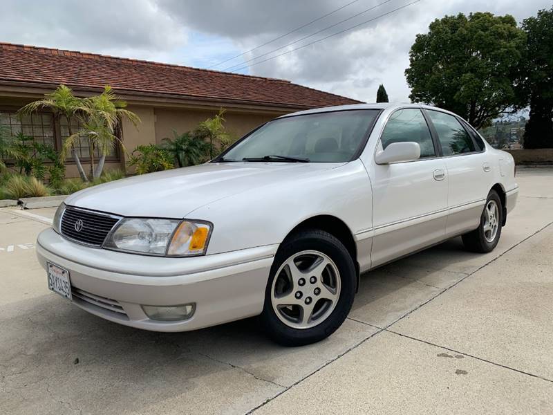 Toyota avalon 1998