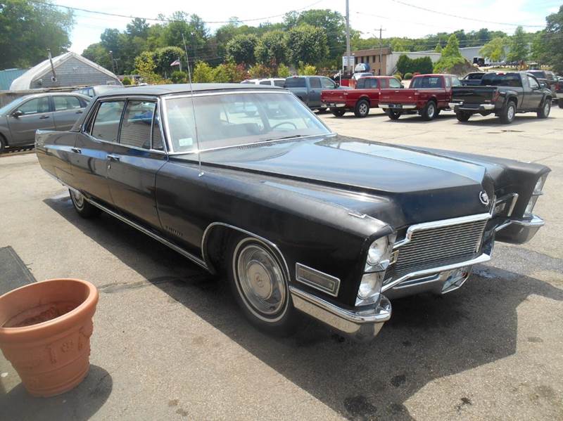 1968 Cadillac Fleetwood Brougham Brougham In North Kingstown