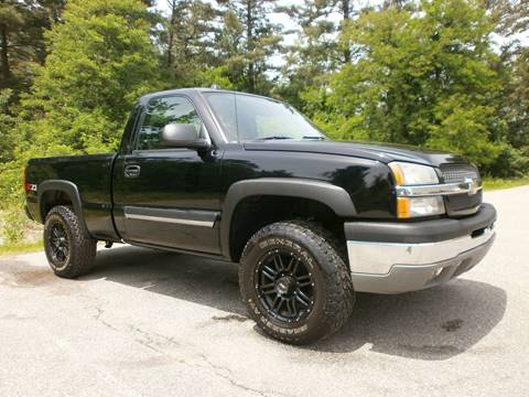 2004 Chevrolet Silverado 1500 for sale at Leavitt Brothers Auto in Hooksett NH