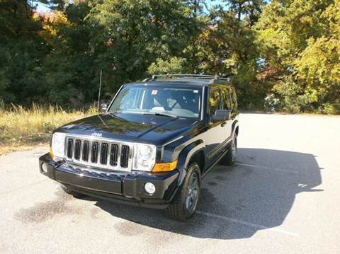 2007 Jeep Commander for sale at Leavitt Brothers Auto in Hooksett NH