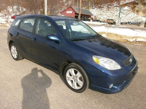 2007 Toyota Matrix for sale at Leavitt Brothers Auto in Hooksett NH