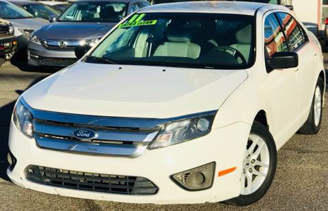 2011 Ford Fusion for sale at ALBUQUERQUE AUTO OUTLET in Albuquerque NM