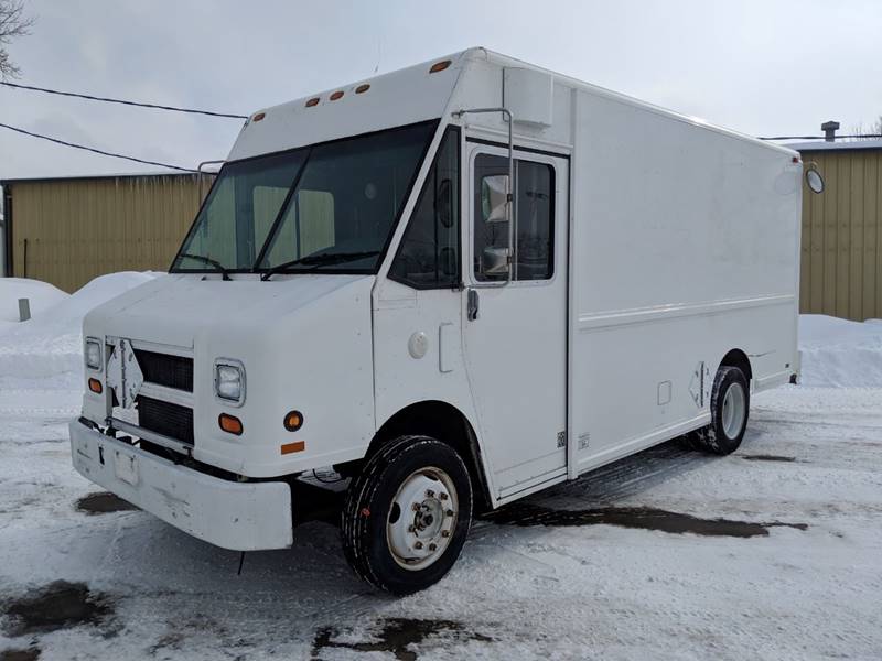 2001 Freightliner Mt45 Utilimaster P700 In Sioux Falls SD - Tucson Motors